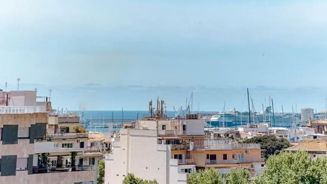 Piso de 4 habitaciones en La Missió, Palma de Mallorca en venta - 739.900 € (Ref: 8961641)