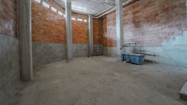 Commercieel te koop in L'Olivera, Palma de Mallorca met garage - € 1.049.000 (Ref: 8979214)