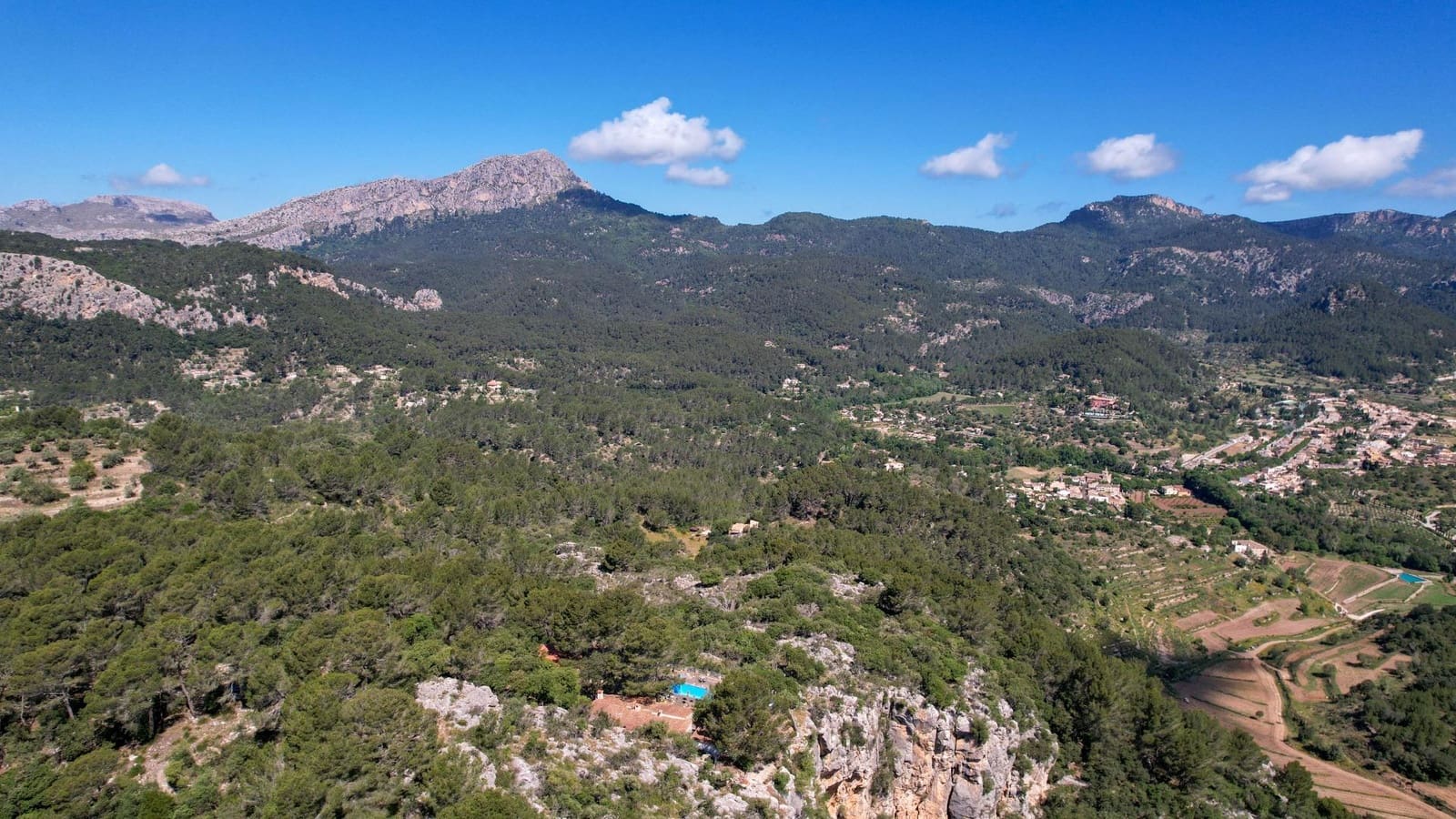 Finca/Casa Rural de 3 habitaciones en Puigpunyent en venta con piscina - 1.999.990 € (Ref: 9018381)