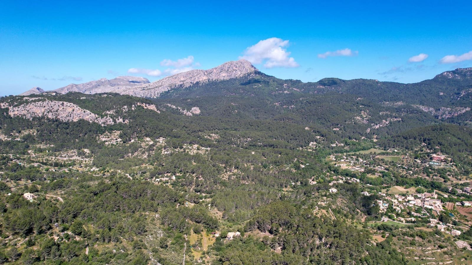 Finca/Casa Rural de 3 habitaciones en Puigpunyent en venta con piscina - 1.999.990 € (Ref: 9018381)