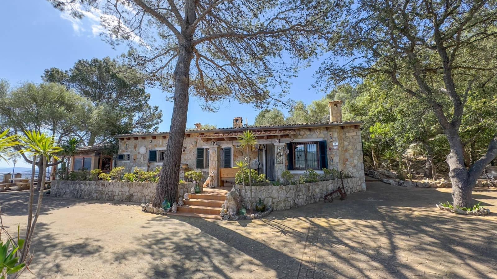 Finca/Casa Rural de 3 habitaciones en Puigpunyent en venta con piscina - 1.999.990 € (Ref: 9018381)