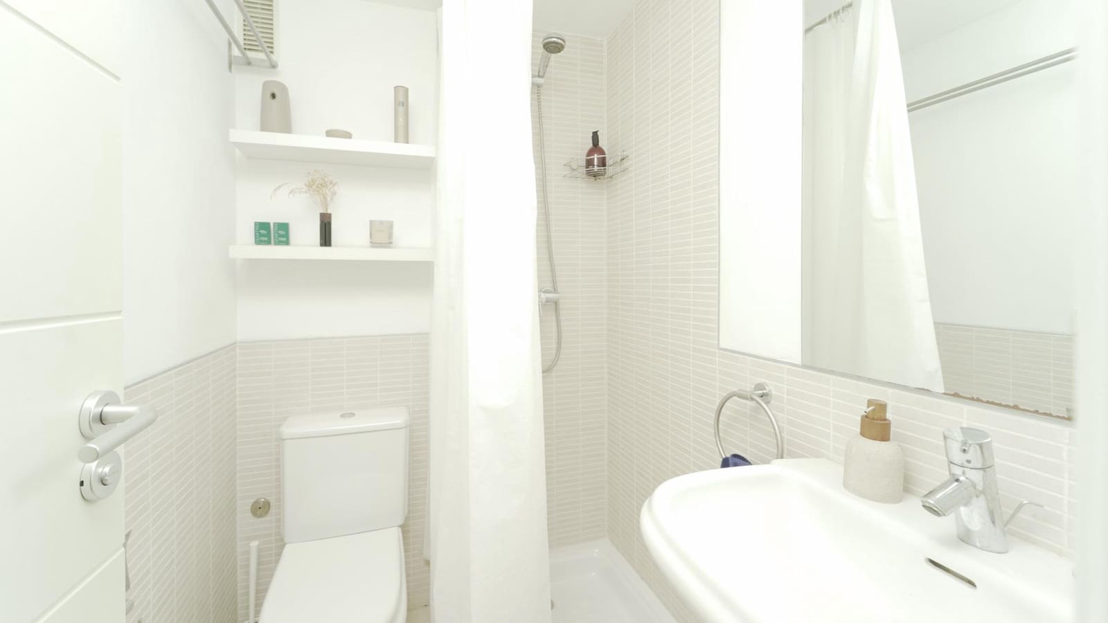 2 makuuhuone Huoneisto vuokrattavana paikassa Palma de Mallorca mukana uima-altaan 
autotalli - 1 950 € (Ref: 9068838)