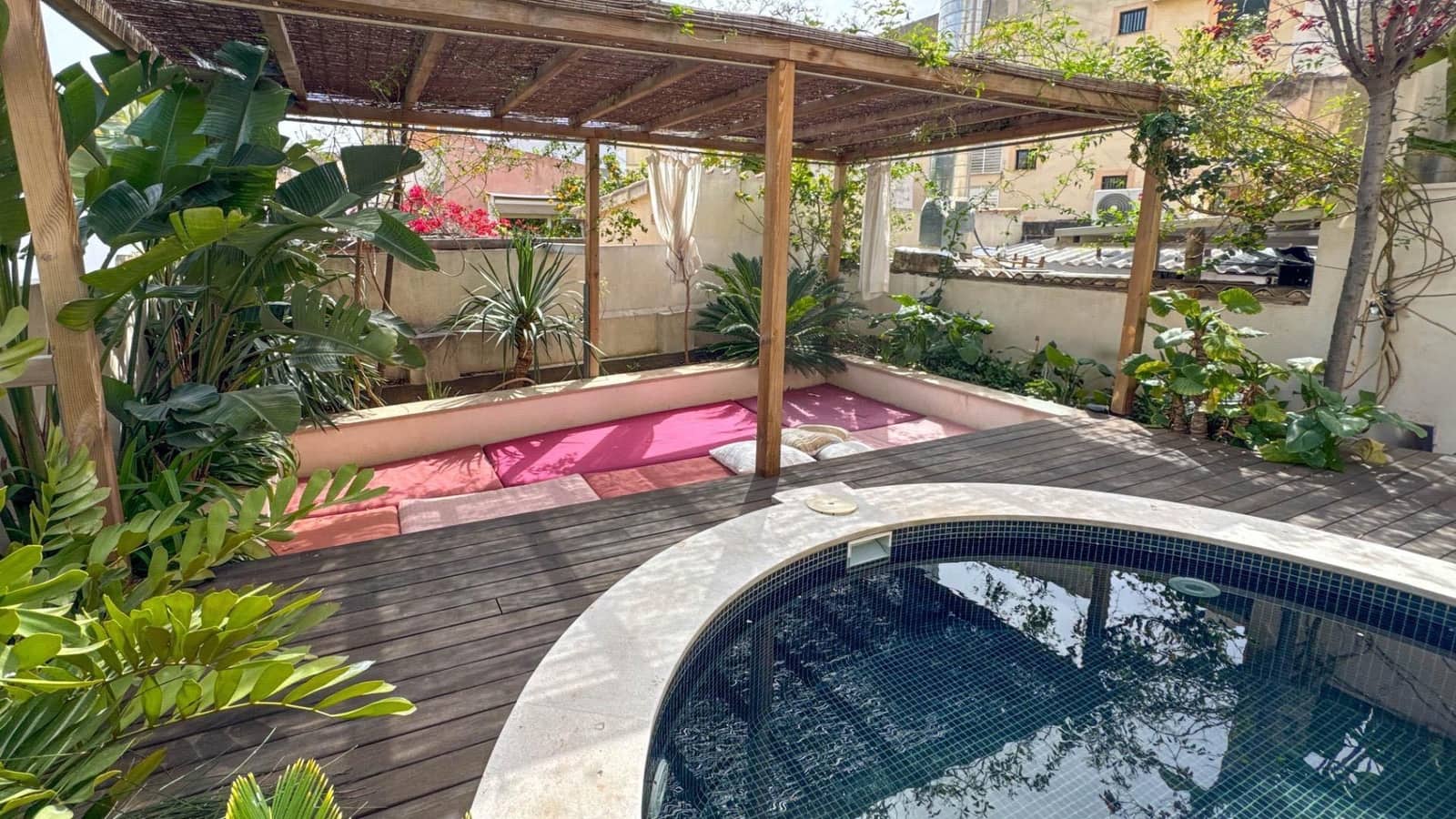 2 soverom Leilighet til salgs i Palma de Mallorca med svømmebasseng - € 1 490 000 (Ref: 9137162)