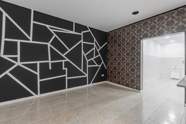 Kaupallinen vuokrattavana paikassa Pere Garau, Palma de Mallorca - 1 100 € (Ref: 9149296)