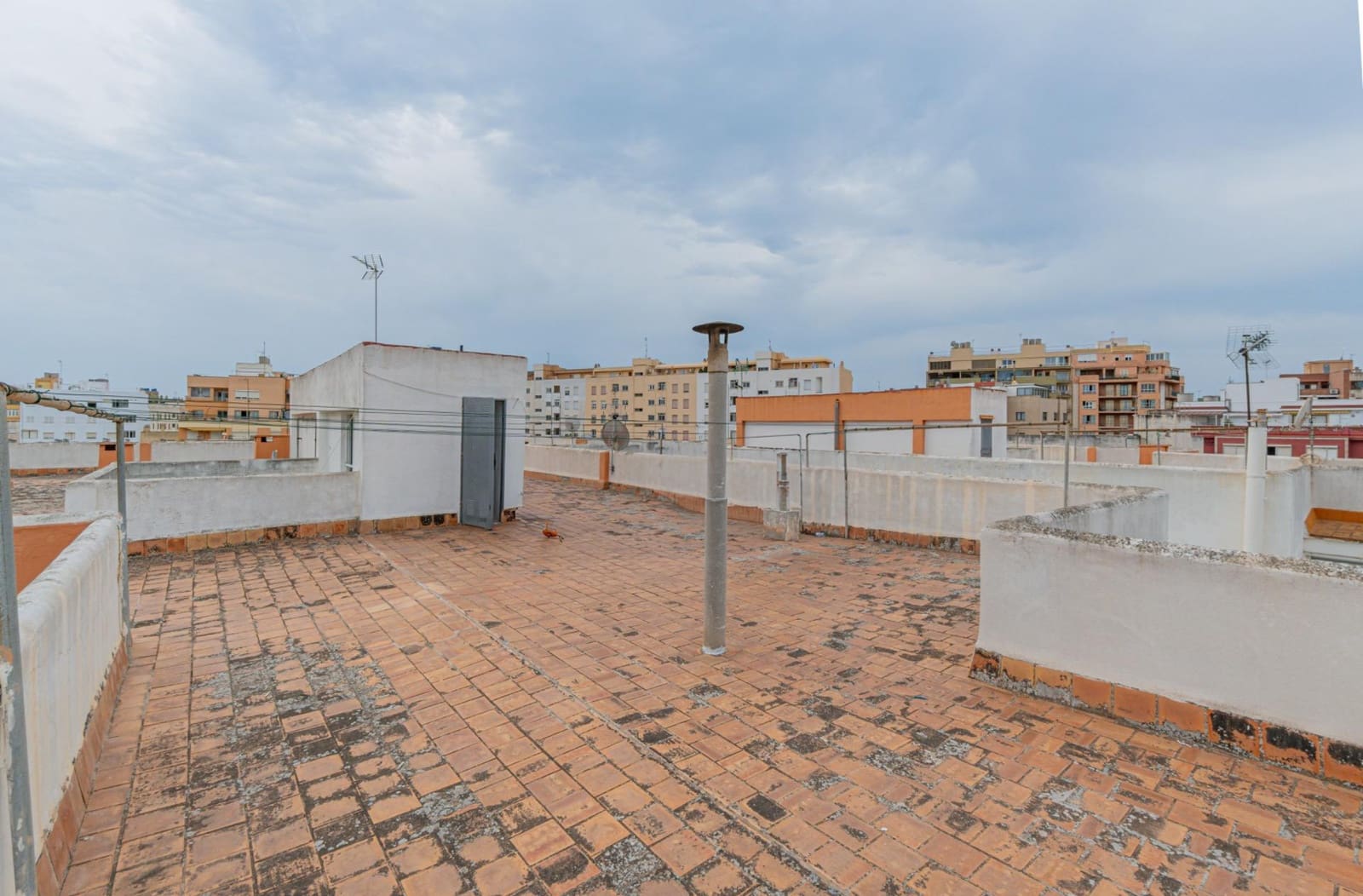 3 soveværelse Lejlighed til salg i Palma de Mallorca - € 299.000 (Ref: 9193847)