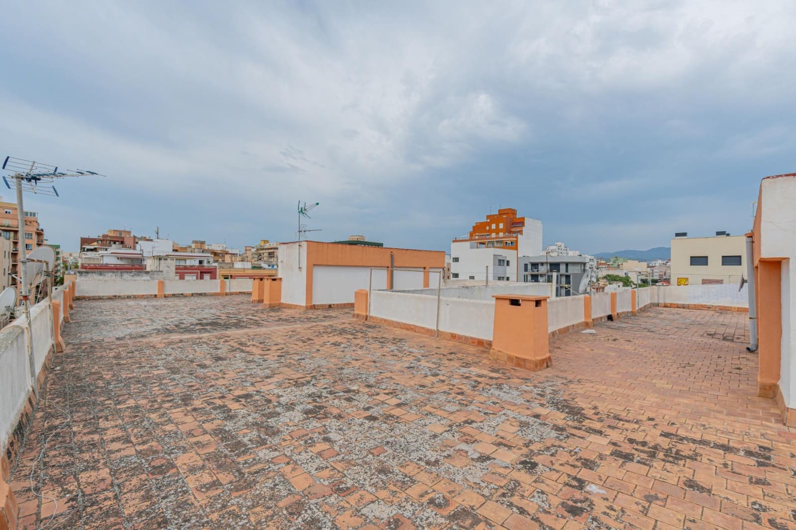 3 soveværelse Lejlighed til salg i Palma de Mallorca - € 299.000 (Ref: 9193847)