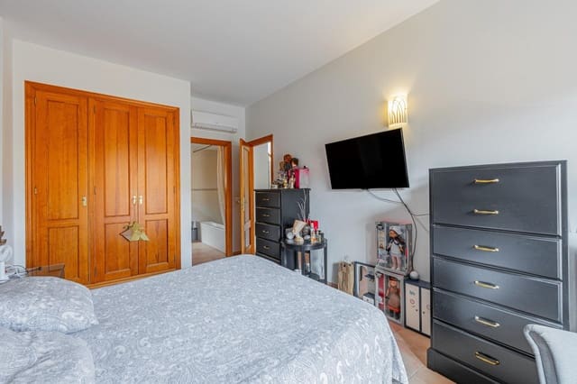 4 soveværelse Rækkehus til salg i Santa María del Camí med garage - € 699.000 (Ref: 9264582)