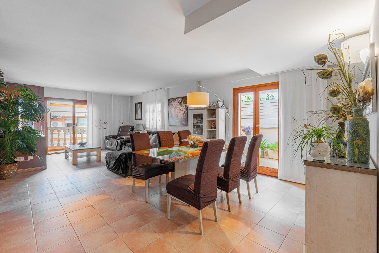 4 bedroom Terraced Villa for sale in Santa Maria del Cami with garage - € 649,900 (Ref: 9264582)