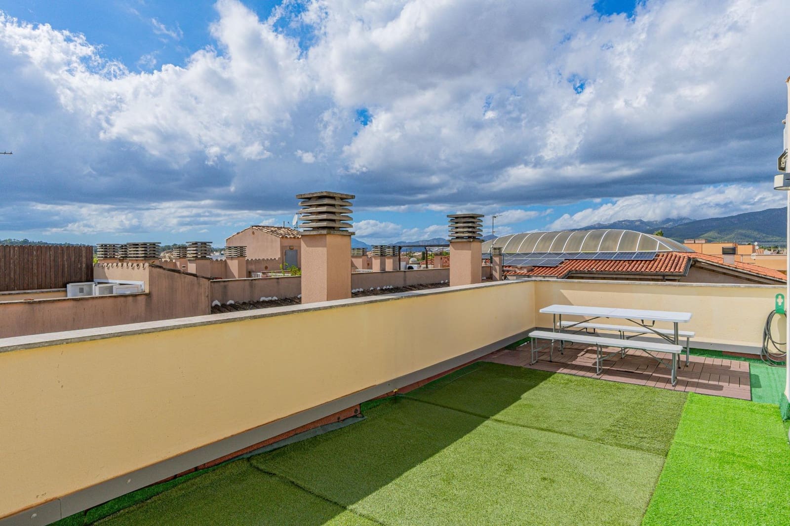 4 bedroom Terraced Villa for sale in Santa Maria del Cami with garage - € 649,900 (Ref: 9264582)