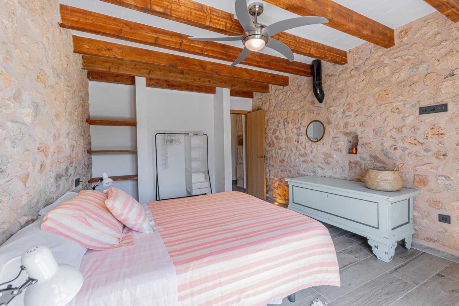 4 soveværelse Finca/Landehus til leje i Manacor - € 3.000 (Ref: 9264583)