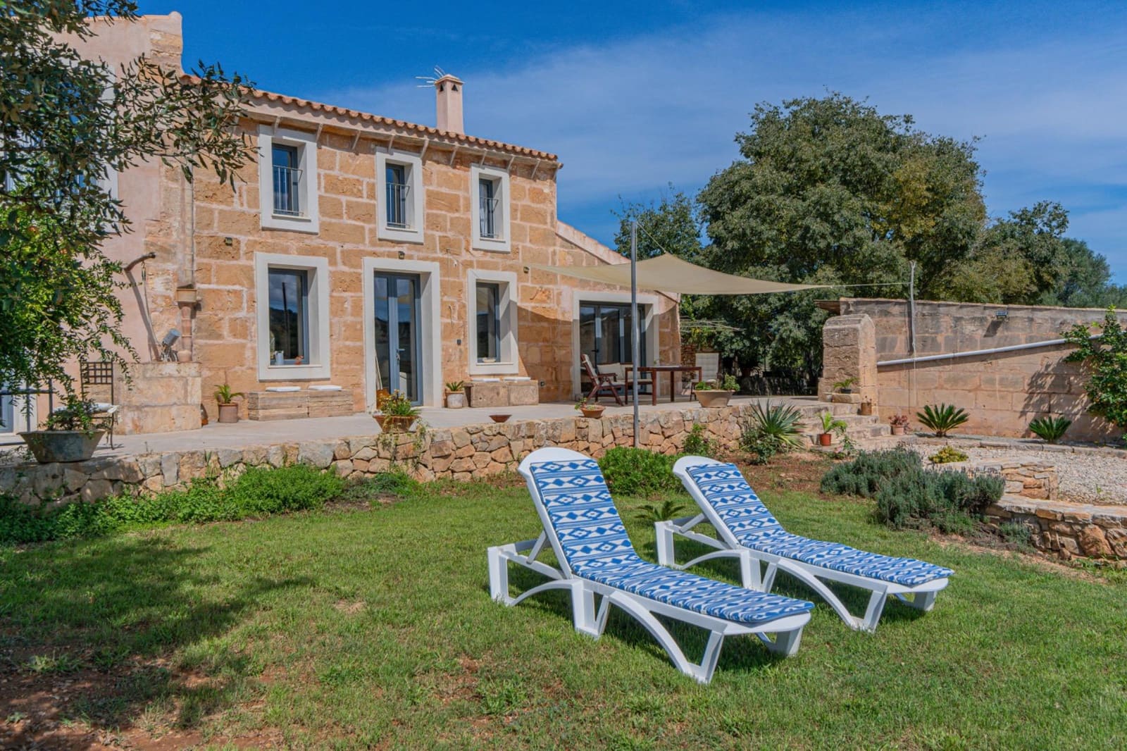 4 soveværelse Finca/Landehus til leje i Manacor - € 3.000 (Ref: 9264583)