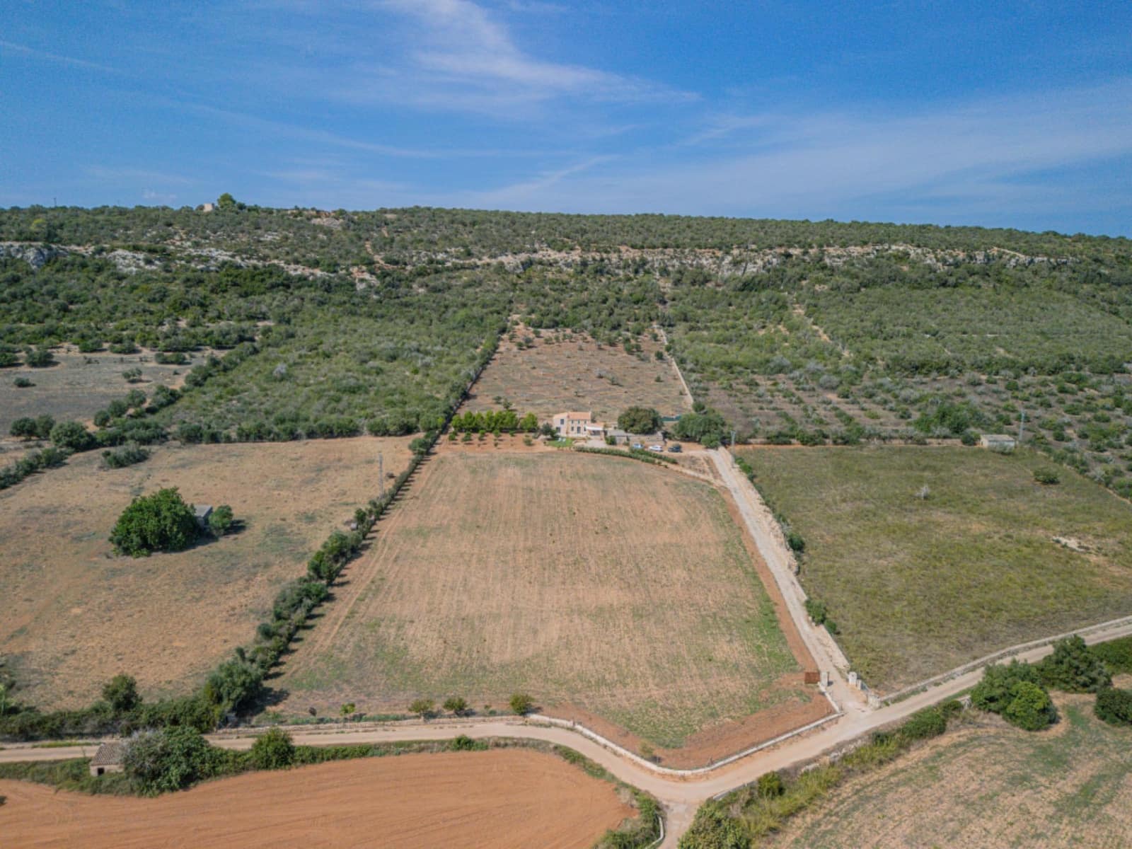 4 soveværelse Finca/Landehus til leje i Manacor - € 3.000 (Ref: 9264583)