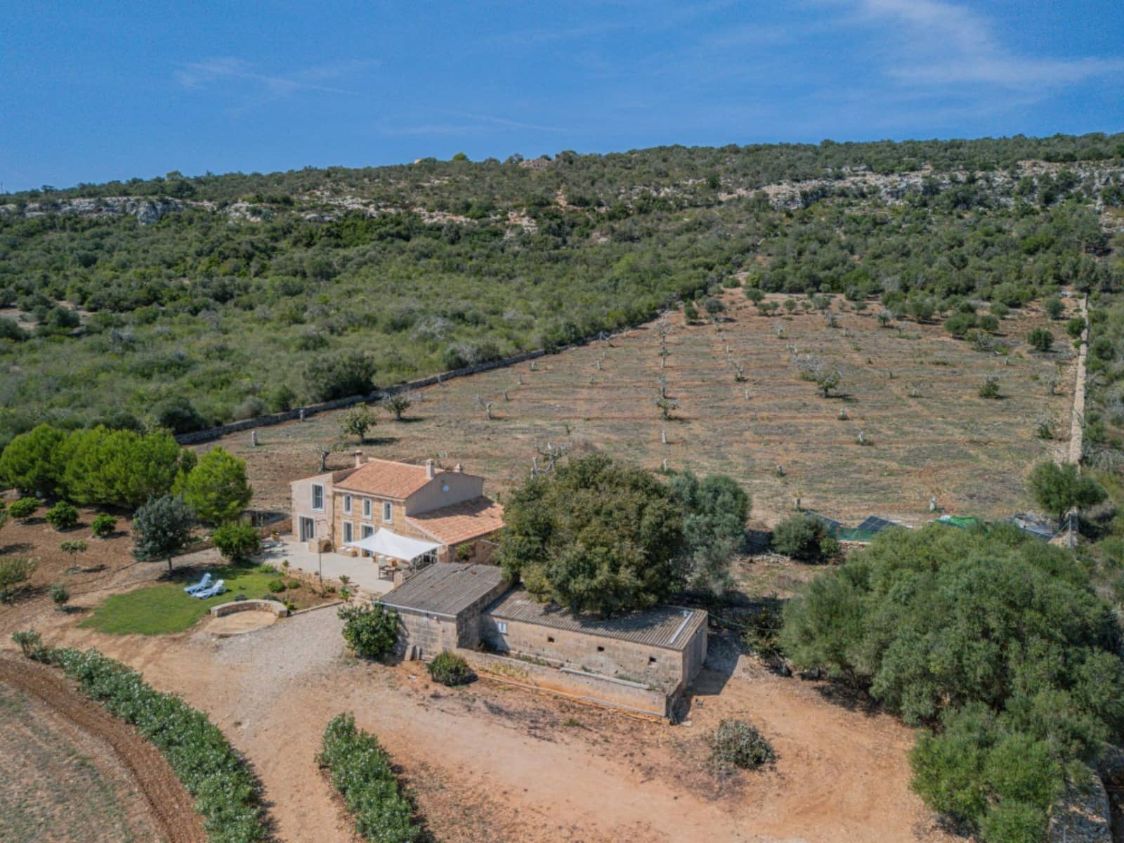 4 soveværelse Finca/Landehus til leje i Manacor - € 3.000 (Ref: 9264583)