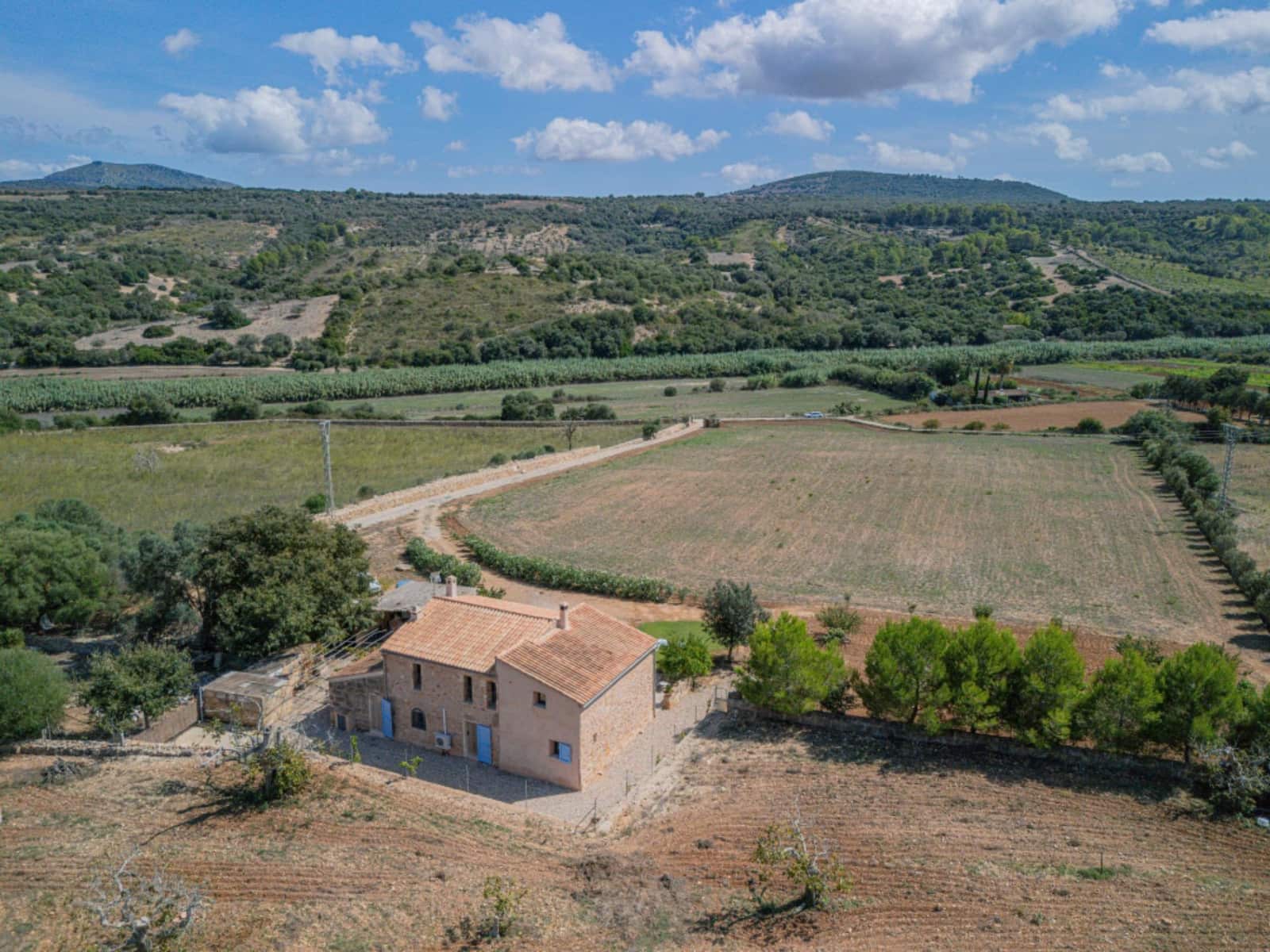 4 soveværelse Finca/Landehus til leje i Manacor - € 3.000 (Ref: 9264583)