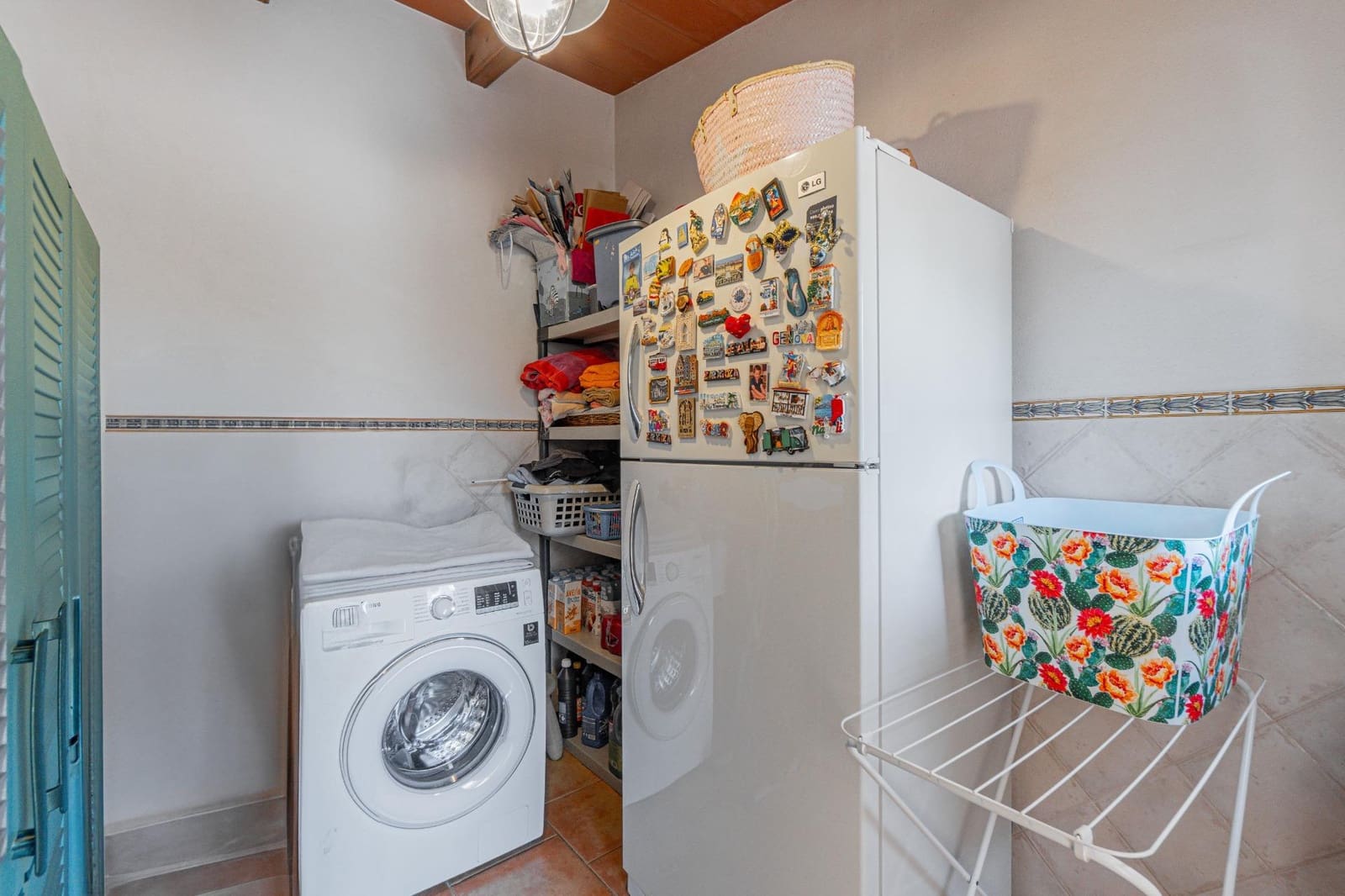 4 makuuhuone Huvila myytävänä paikassa Calvia mukana uima-altaan 
autotalli - 1 599 000 € (Ref: 9272639)