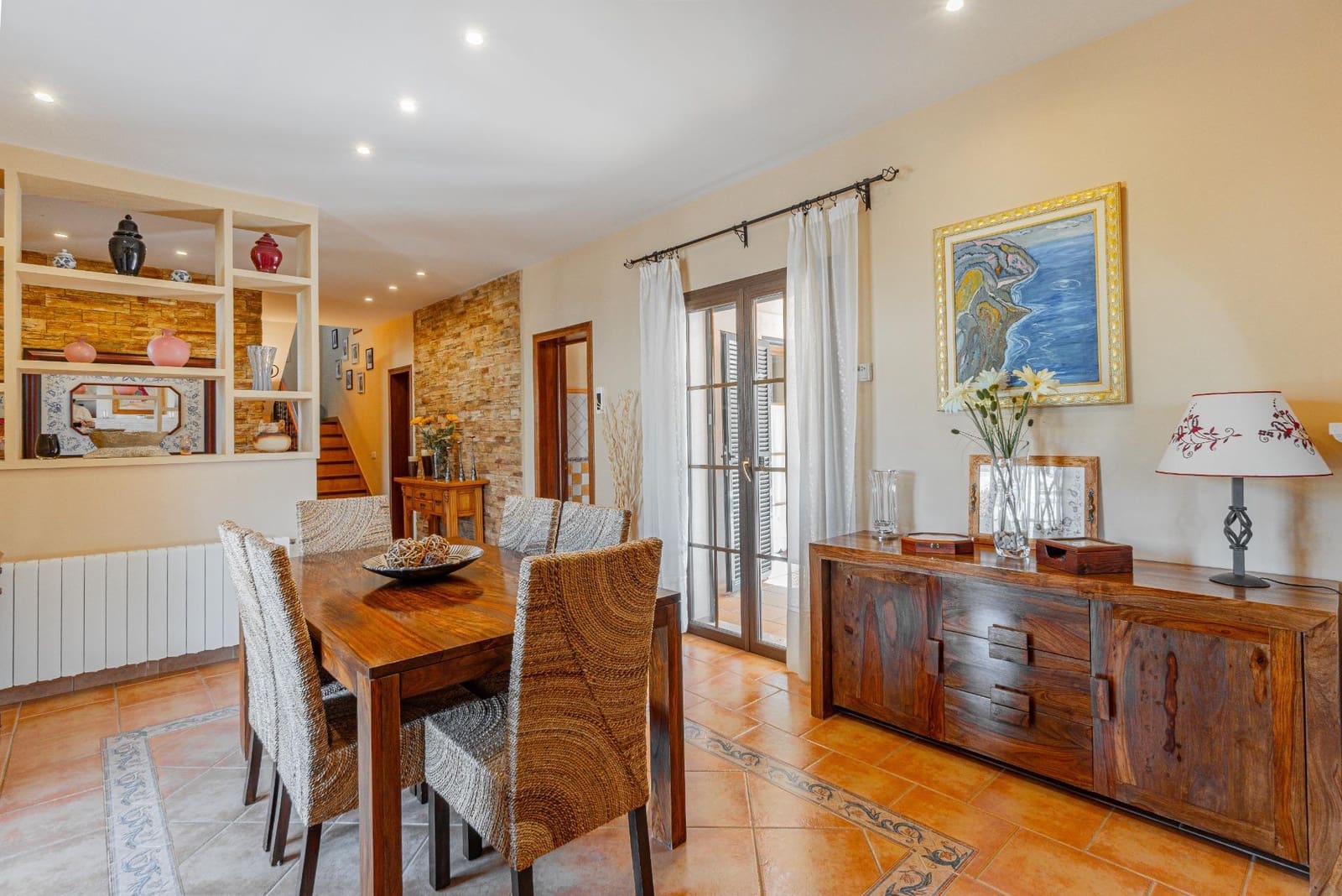 4 makuuhuone Huvila myytävänä paikassa Calvia mukana uima-altaan 
autotalli - 1 599 000 € (Ref: 9272639)