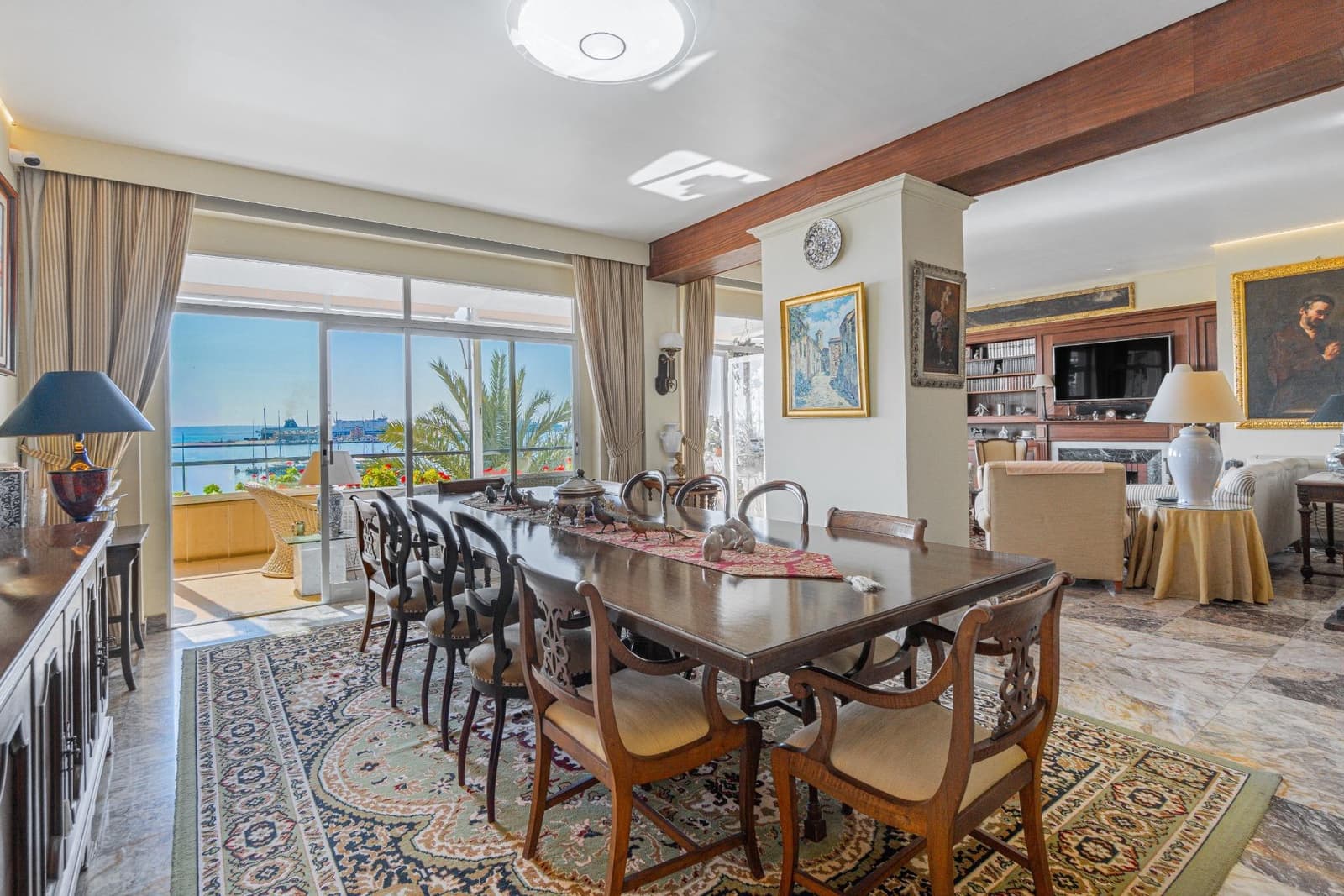 6 soveværelse Lejlighed til salg i Palma de Mallorca med garage - € 1.949.000 (Ref: 9285249)