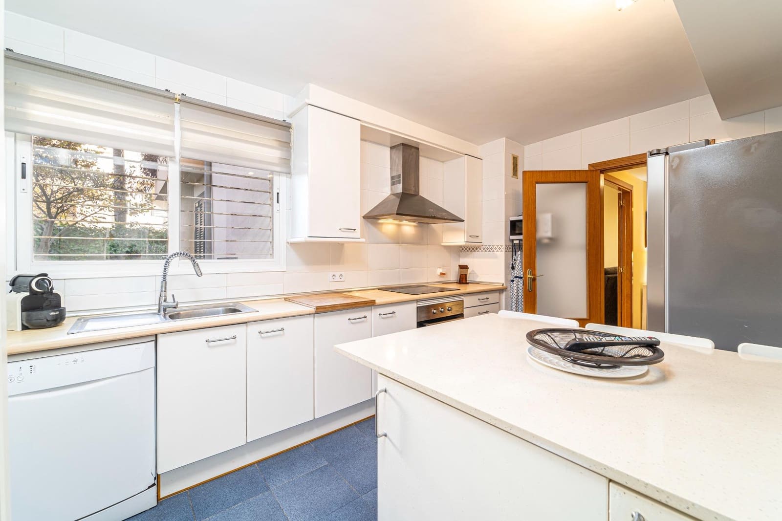 3 makuuhuone Ranta-asunto vuokrattavana paikassa Palma de Mallorca mukana uima-altaan - 2 750 € (Ref: 9294418)