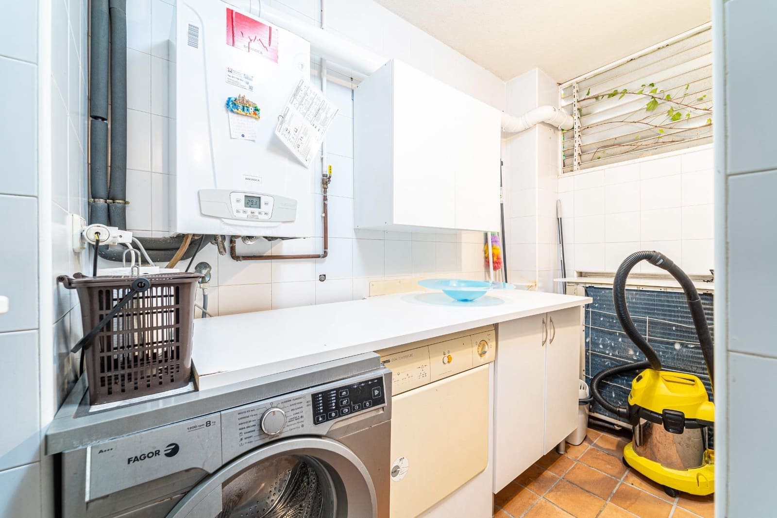 3 makuuhuone Ranta-asunto vuokrattavana paikassa Palma de Mallorca mukana uima-altaan - 2 750 € (Ref: 9294418)