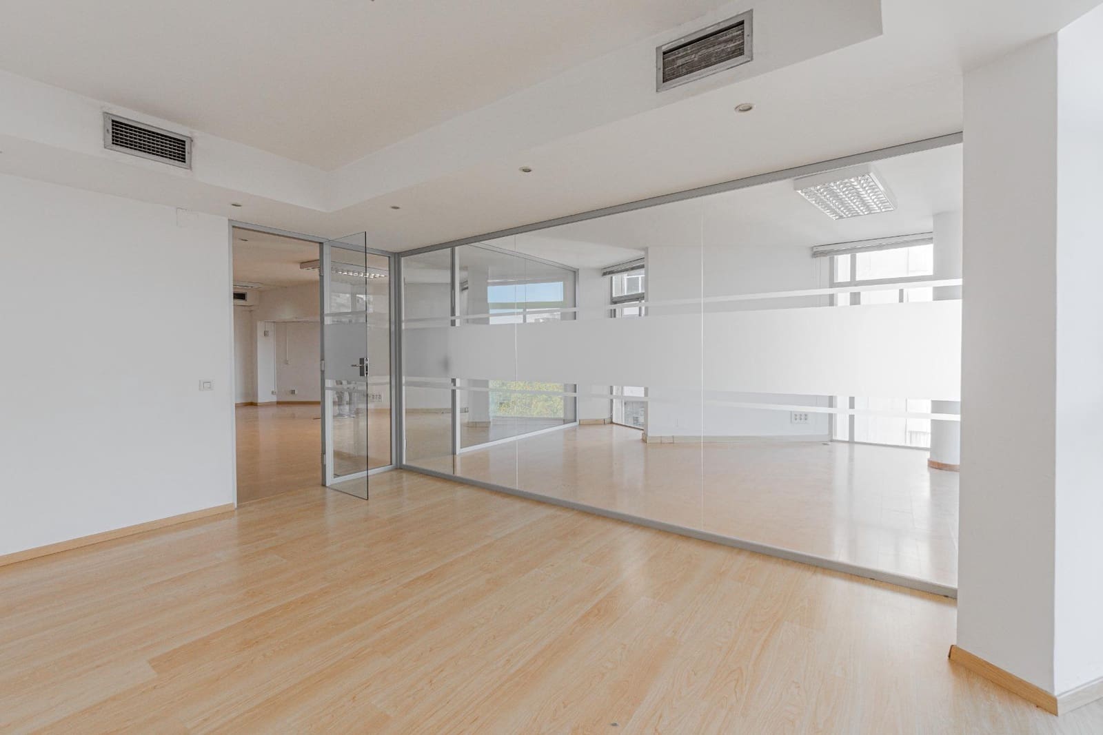 Escritório para arrendar em Palma de Mallorca - 1 600 € (Ref: 9296921)