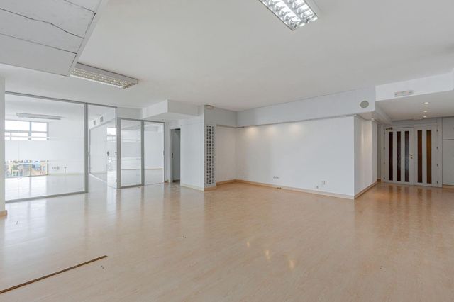 Escritório para arrendar em La Missió, Palma de Mallorca - 1 600 € (Ref: 9296921)