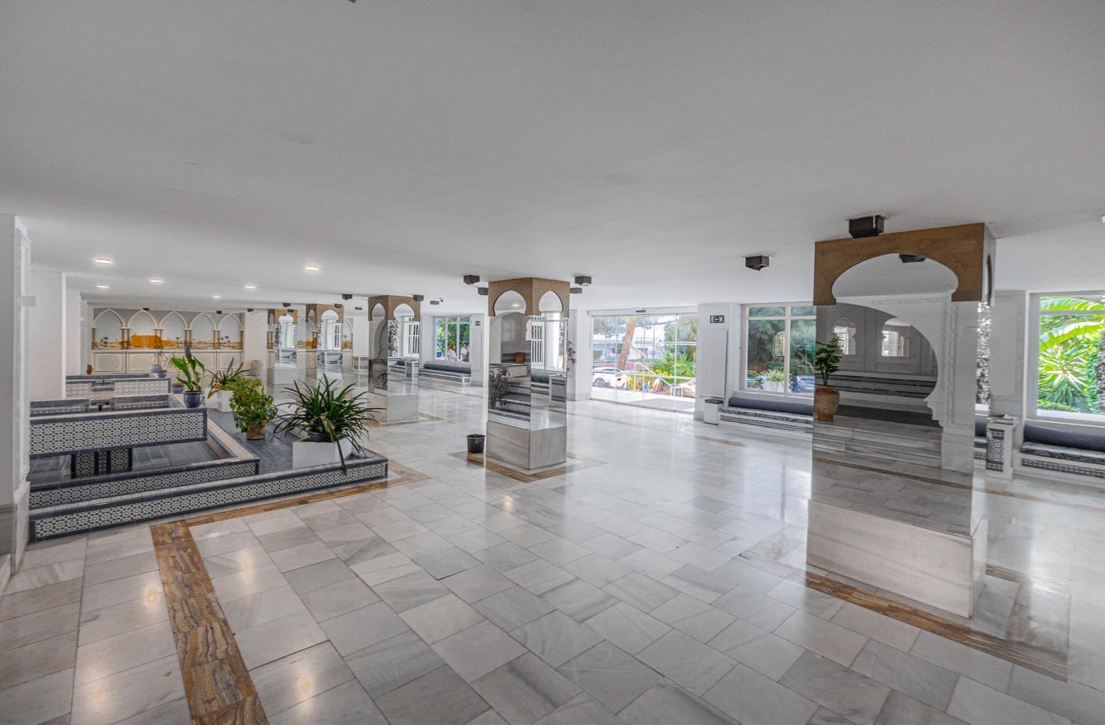 Studio til salg i Puerto de Alcudia med swimmingpool - € 199.000 (Ref: 9341231)