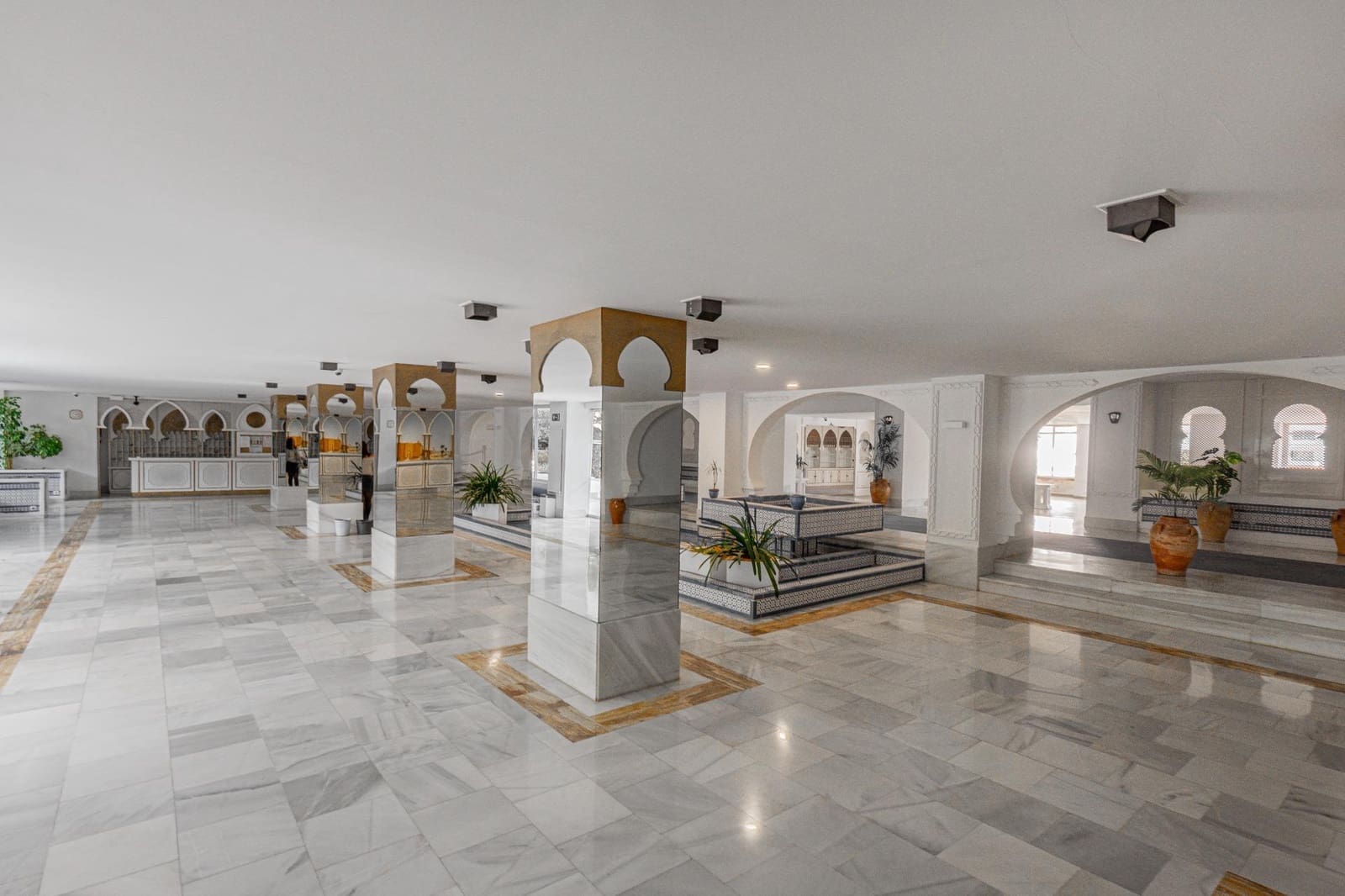 Studio til salg i Puerto de Alcudia med swimmingpool - € 199.000 (Ref: 9341231)