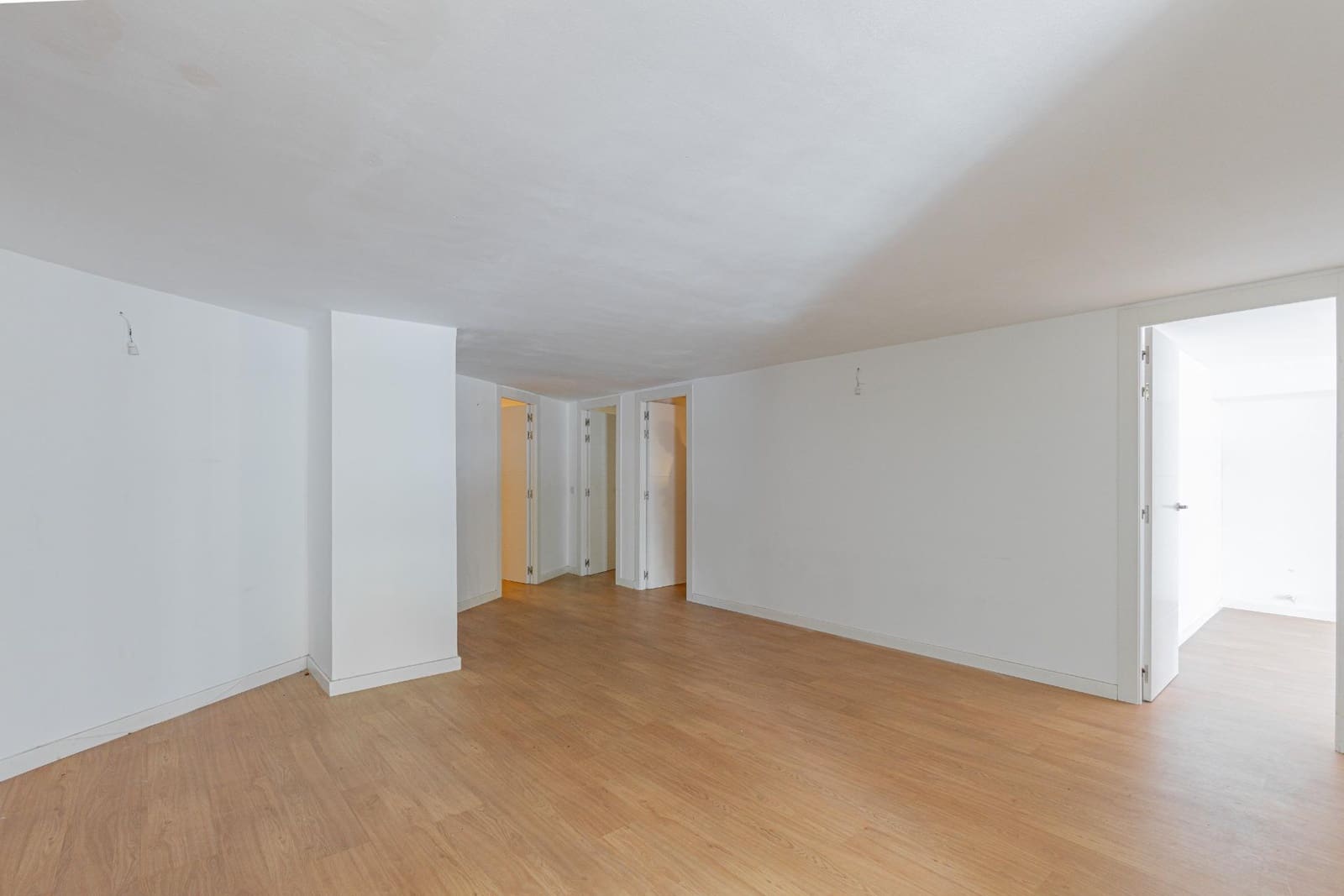 5 soverom Kommersiell til salgs i Palma de Mallorca - € 229 000 (Ref: 9349601)