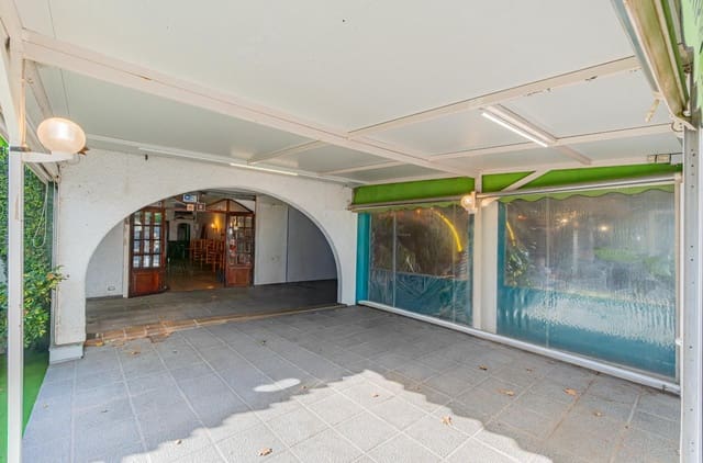 Erhverv til salg i Magalluf, Calvià - € 239.000 (Ref: 9353644)