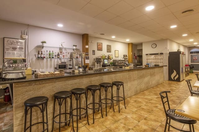 Virksomhed til salg i Calvià Pueblo, Calvià - € 175.000 (Ref: 9379056)