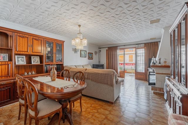 3 sypialnia Dom na sprzedaż w Son Ferriol, Palma de Mallorca z garażem - 699 000 € (Ref: 9382985)