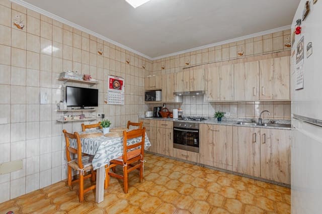 3 sypialnia Dom na sprzedaż w Son Ferriol, Palma de Mallorca z garażem - 699 000 € (Ref: 9382985)