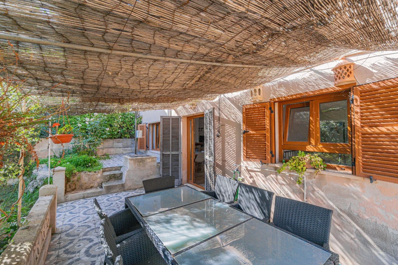 5 slaapkamer Rijtjeshuis te koop in Santa Eugenia met garage - € 670.000 (Ref: 9385680)