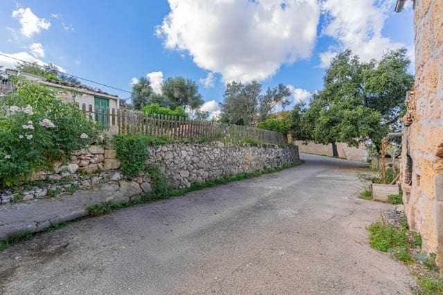 5 slaapkamer Rijtjeshuis te koop in Santa Eugènia met garage - € 670.000 (Ref: 9385680)
