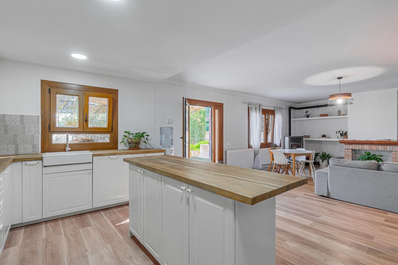 5 slaapkamer Rijtjeshuis te koop in Santa Eugenia met garage - € 670.000 (Ref: 9385680)