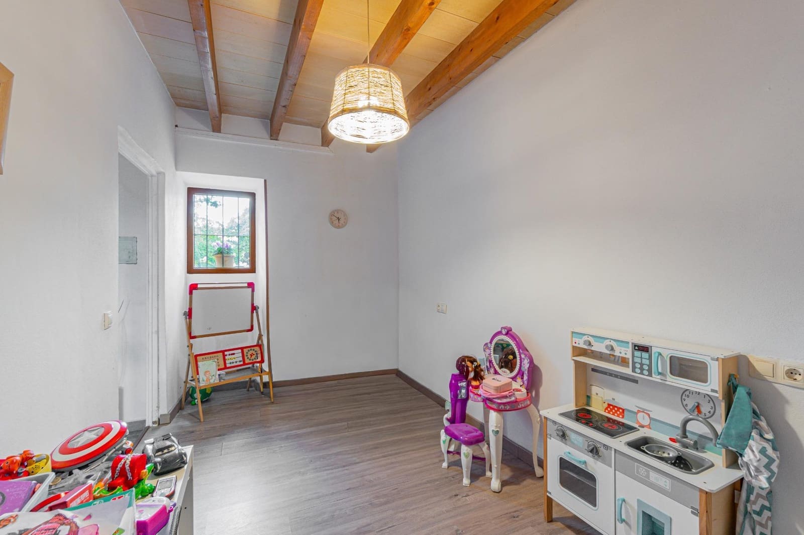 5 slaapkamer Rijtjeshuis te koop in Santa Eugenia met garage - € 670.000 (Ref: 9385680)