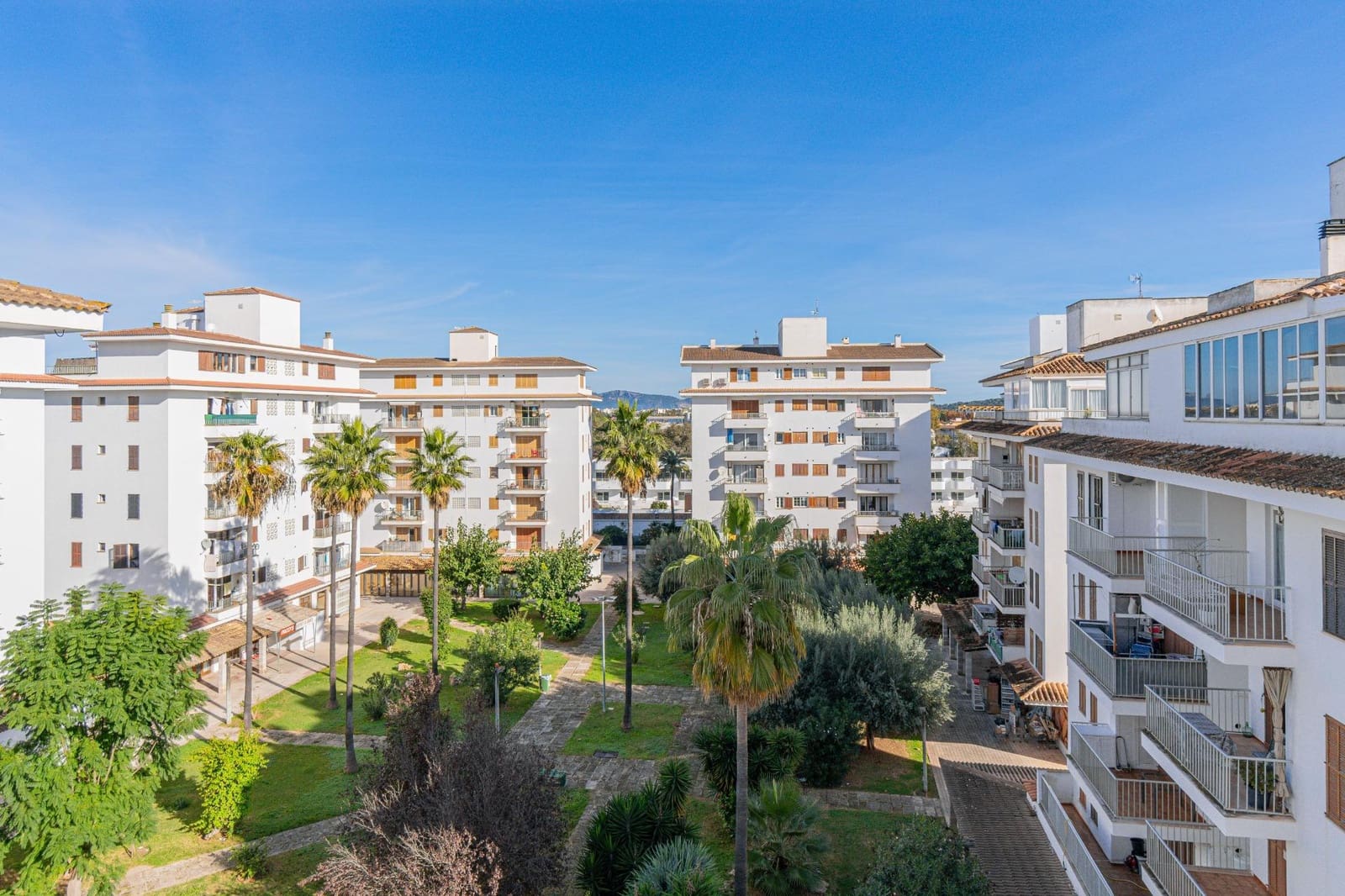 2 bedroom Penthouse for sale in Alcudia - € 345,000 (Ref: 9390925)