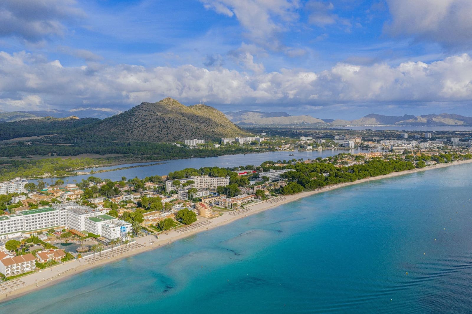 2 bedroom Penthouse for sale in Alcudia - € 345,000 (Ref: 9390925)