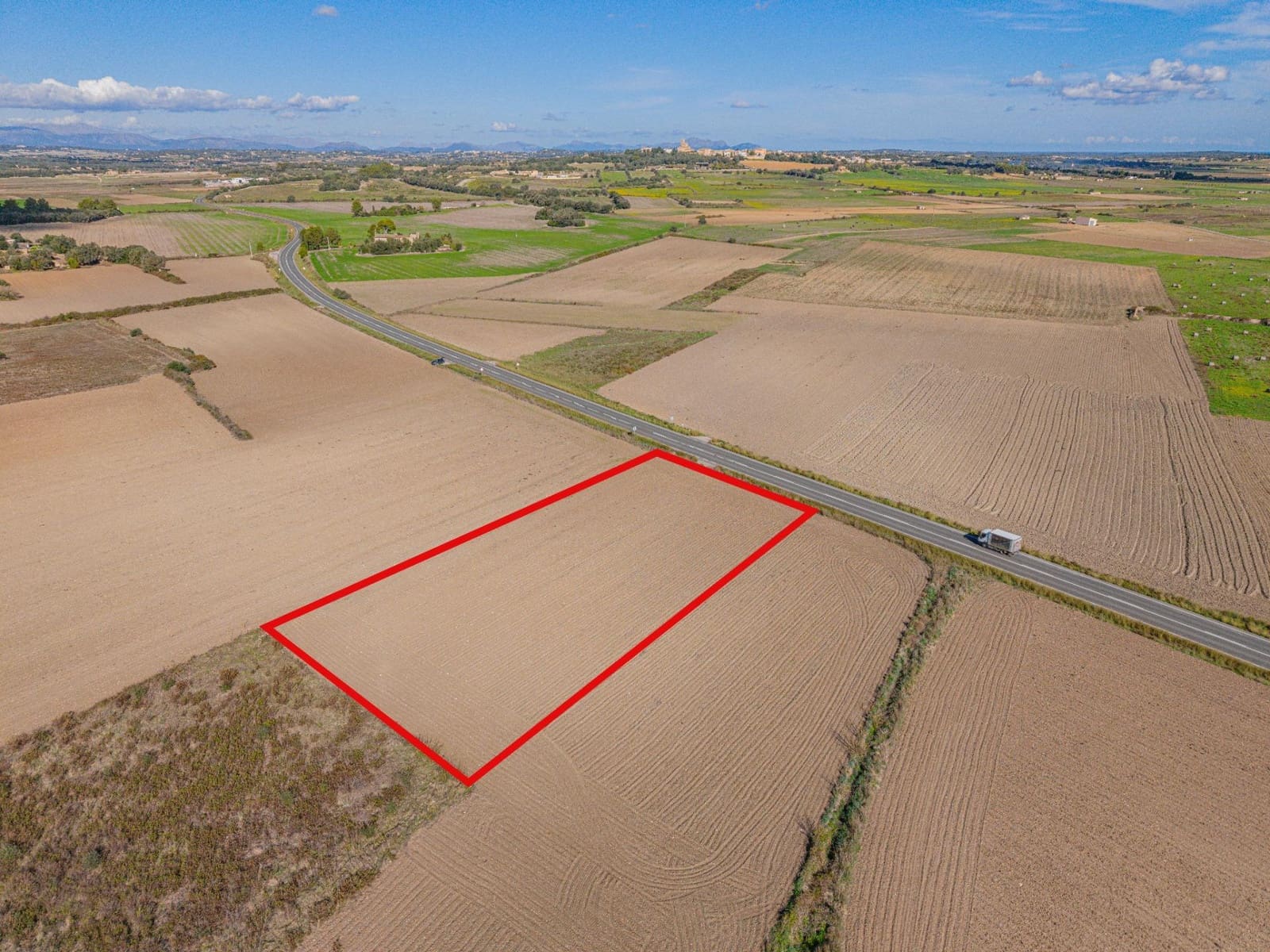 Undeveloped Land for sale in Petra - € 14,000 (Ref: 9401099)