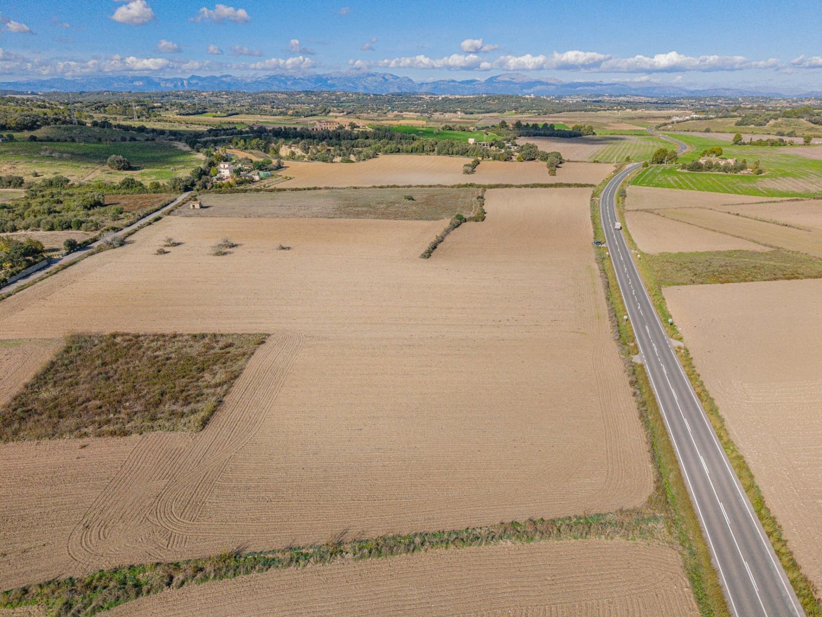 Undeveloped Land for sale in Petra - € 14,000 (Ref: 9401099)