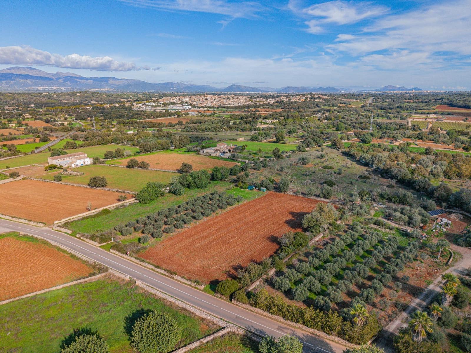 Landgrundstück zu verkaufen in Llubi - 23.000 € (Ref: 9401102)