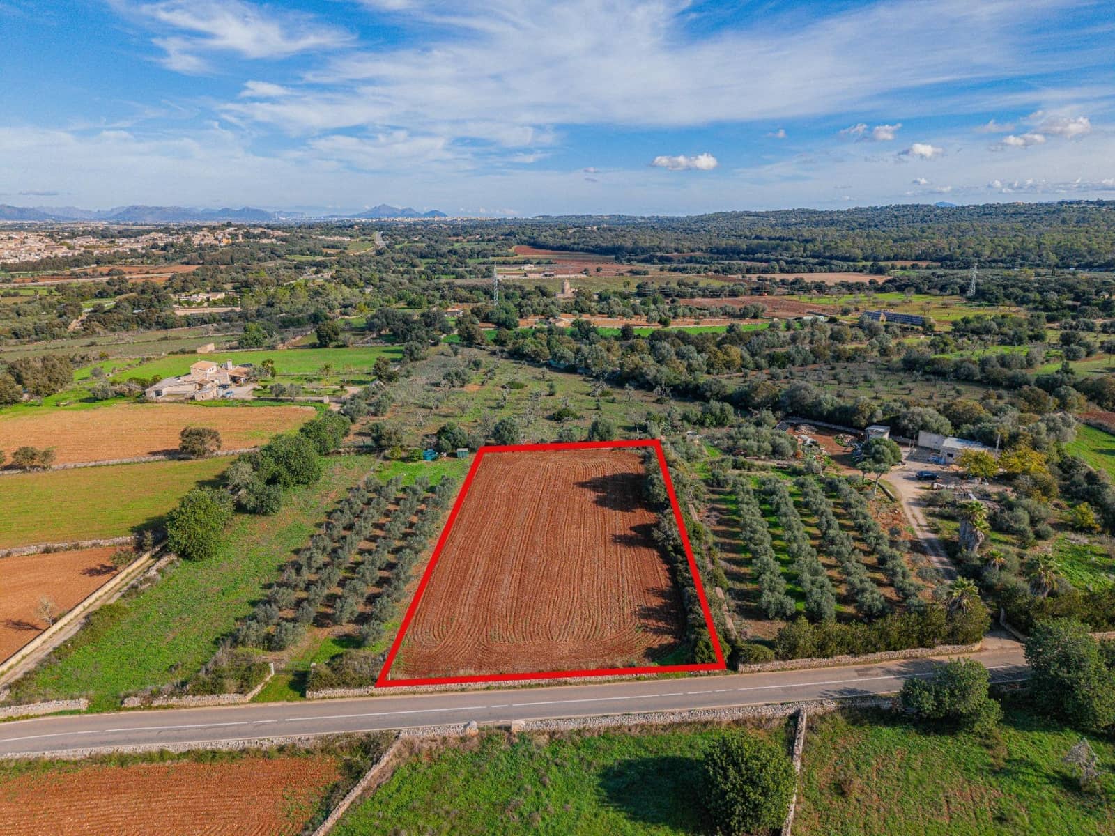 Landgrundstück zu verkaufen in Llubi - 23.000 € (Ref: 9401102)