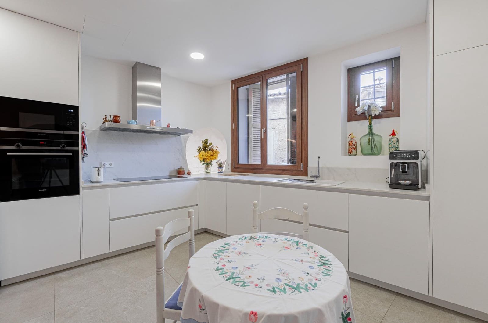 3 soveværelse Byhus til leje i Algaida med garage - € 2.000 (Ref: 9422769)