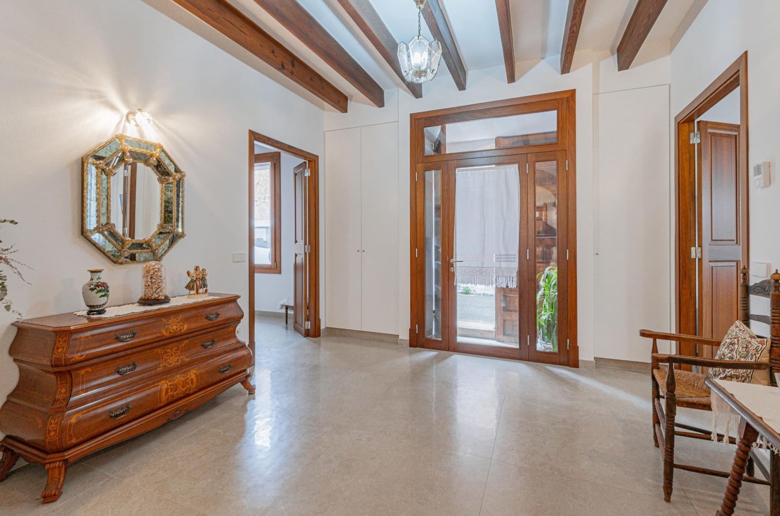 3 soveværelse Byhus til leje i Algaida med garage - € 2.000 (Ref: 9422769)