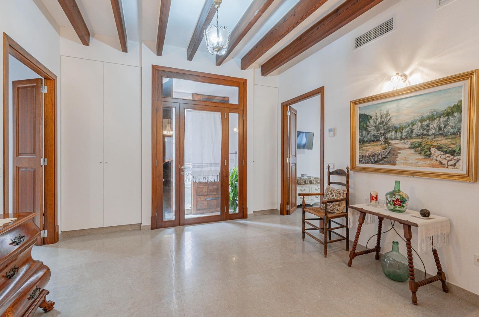 3 soveværelse Byhus til leje i Algaida med garage - € 2.000 (Ref: 9422769)