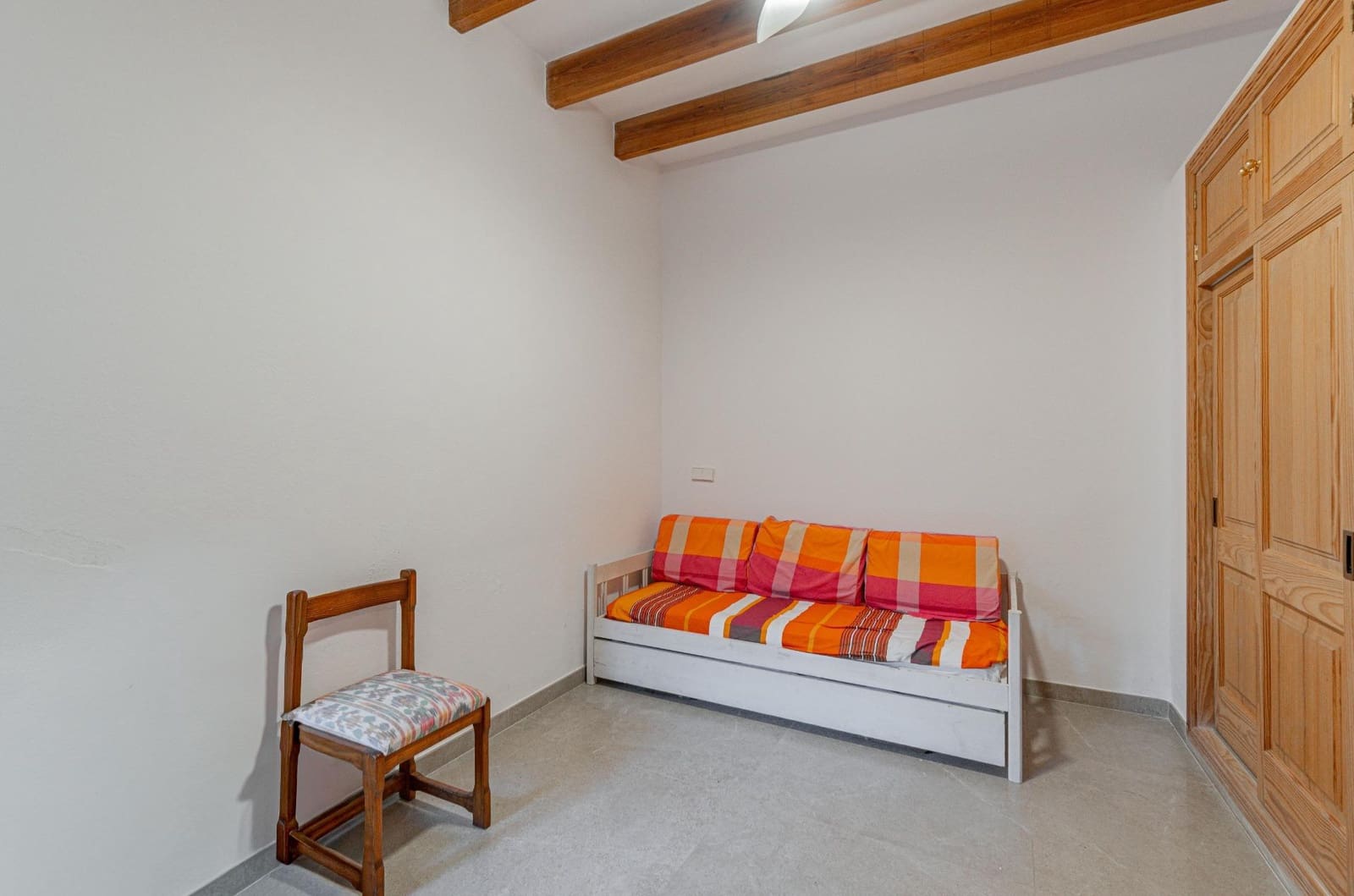 3 soveværelse Byhus til leje i Algaida med garage - € 2.000 (Ref: 9422769)