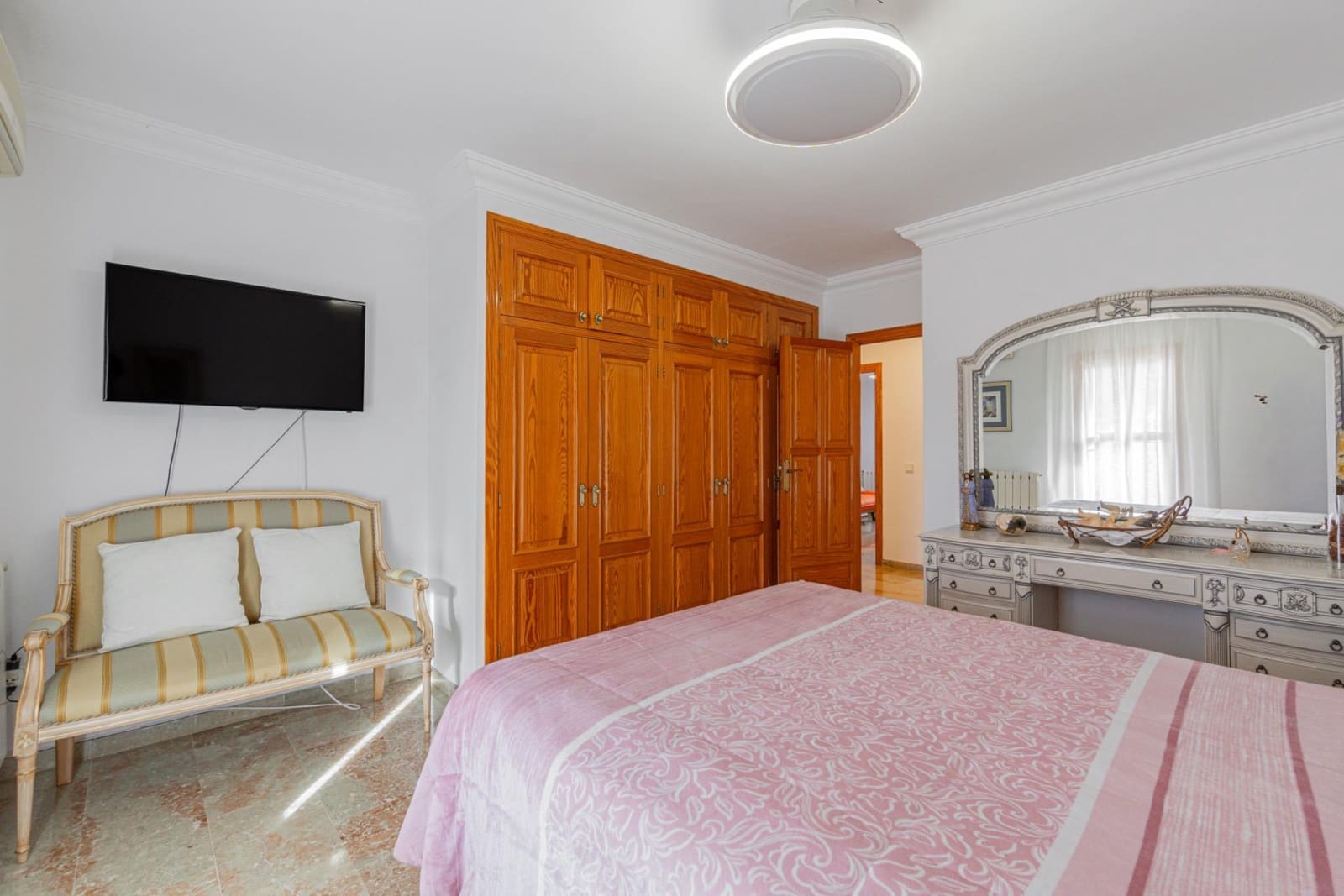 3 bedroom Apartment for sale in L'Arenal / S'Arenal - € 359,900 (Ref: 9433474)
