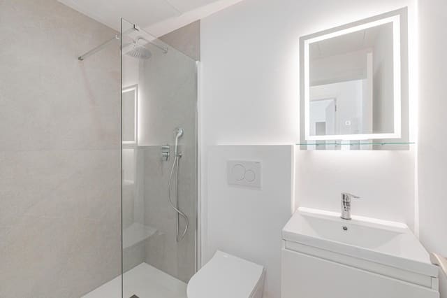 2 bedroom Flat for rent in Pere Garau, Palma de Mallorca with garage - € 1,500 (Ref: 9437150)