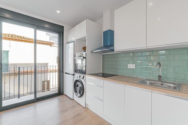 2 bedroom Flat for rent in Pere Garau, Palma de Mallorca with garage - € 1,500 (Ref: 9437150)