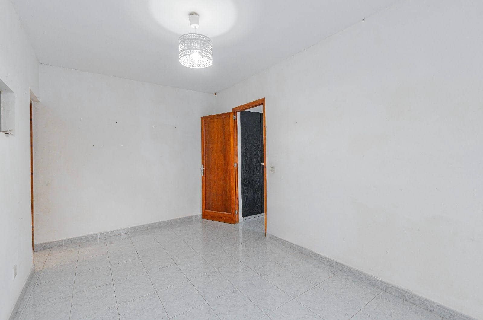 3 soveværelse Semi-Rækkehus til salg i Sa Cabaneta / La Cabaneta med garage - € 689.000 (Ref: 9441385)